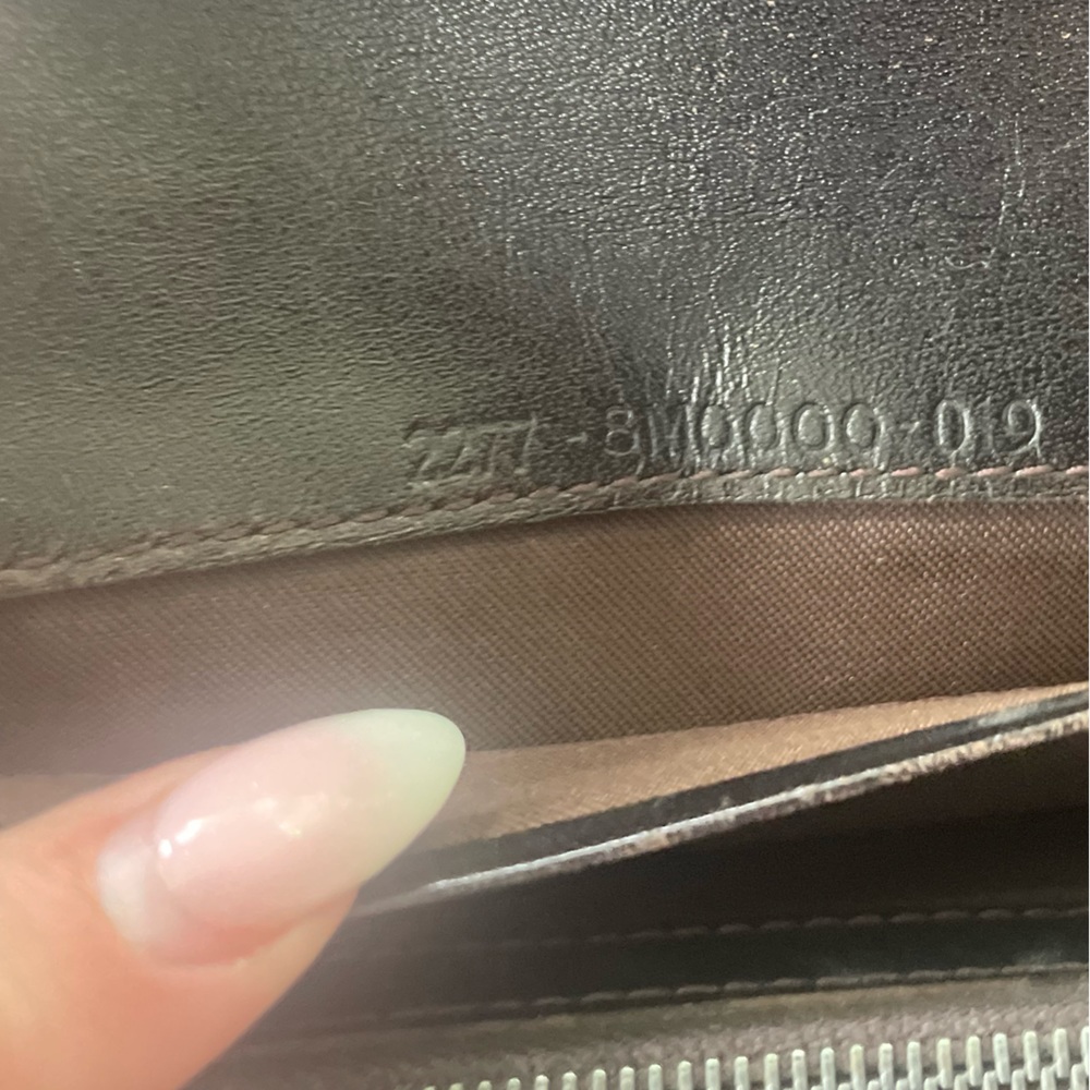 Authentic FENDI Zucca Canvas Leather Bifold Long Wallet - Picture 9 of 11